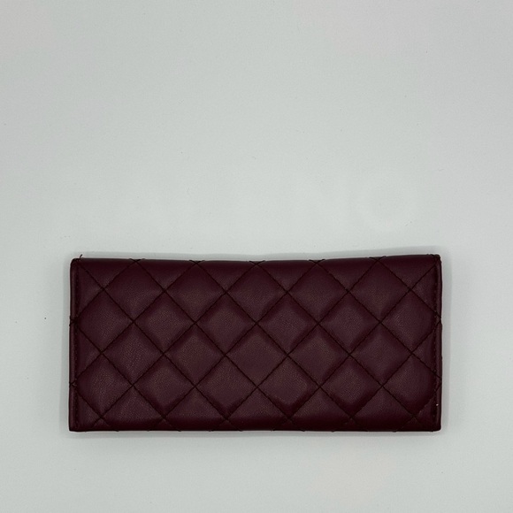 NWT‎ Badgley Mischka Plum Card Wallet MSRP $50🔥🔥 - Picture 2 of 3